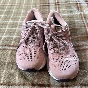 Women’s Asics Running sneakers